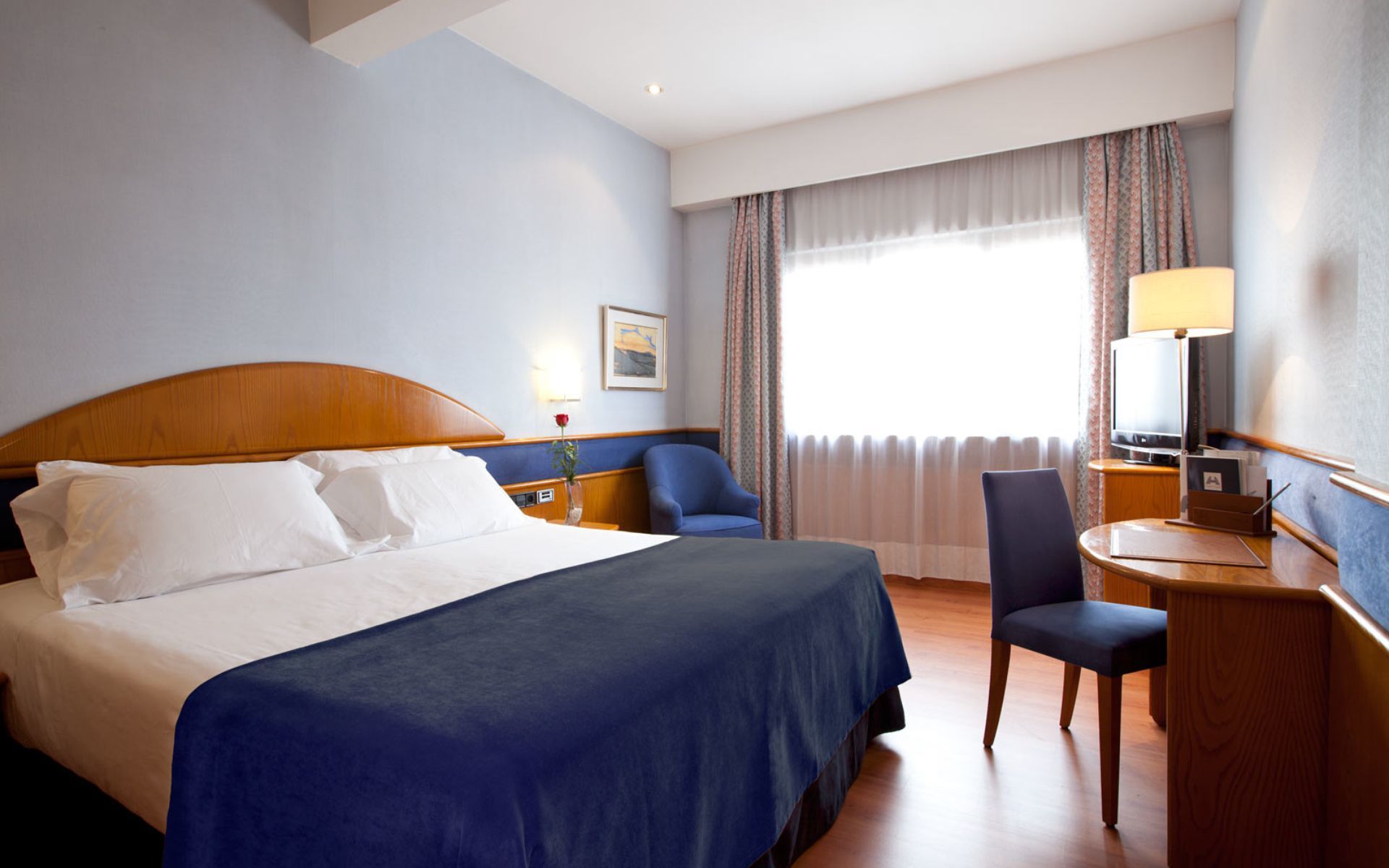 Hotel Agumar Madrid Exterior foto A room at the hotel